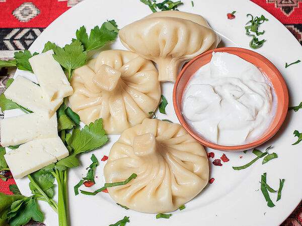 Megobari - Хинкали с сыром