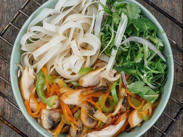 Дед Хо - Лапша с курицей