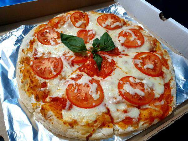 Toplivo - Пицца римская Маргарита