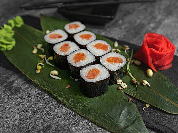 Мука и рис - Ролл с лососем