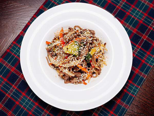 Гастро-бар Hearts - Соба с говядиной