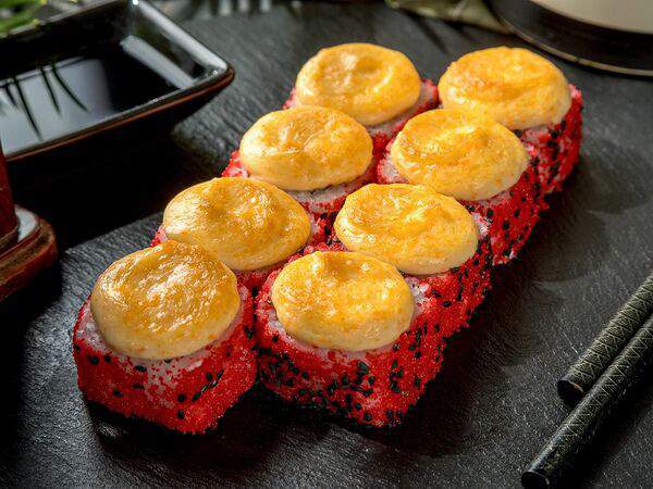 Кухня Момо - Хокку с лососем и крабом