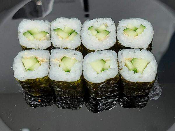 Cуши-соро - Мини ролл с огурцом
