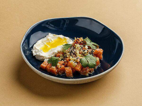 Баши Грузинское Бистро - Тартар из лосося