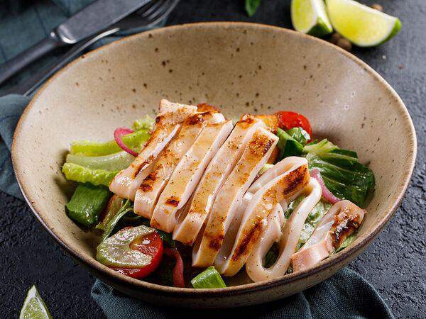 Стейк By Steak - Салат с кальмаром