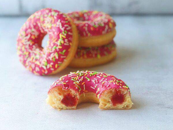 Суши-бар Филадельфия - Донат Клубника