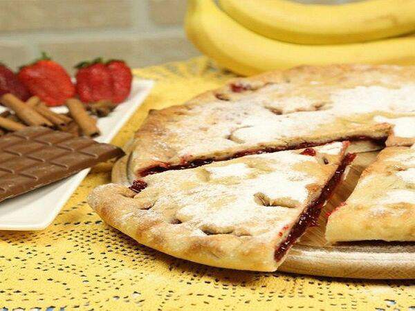 Осетинские пироги 31 - Пирог Банан-клубника-шоколад