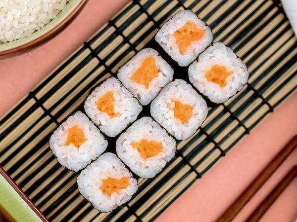 Василий - Ролл Сяке хосомаки