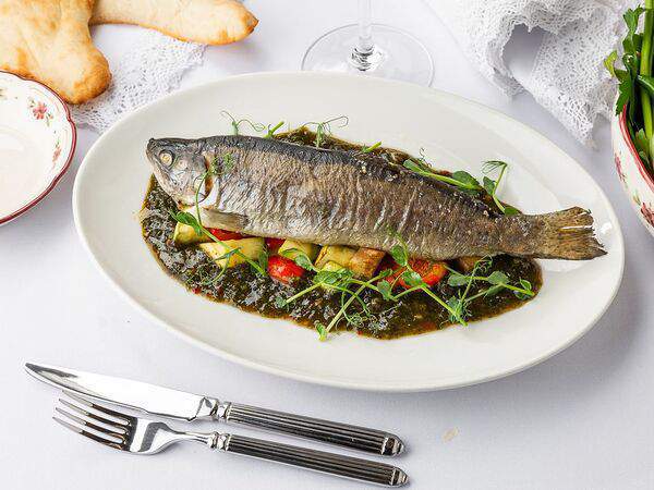 Грузинка - Форель, фаршированная тархуном и грецким орехом