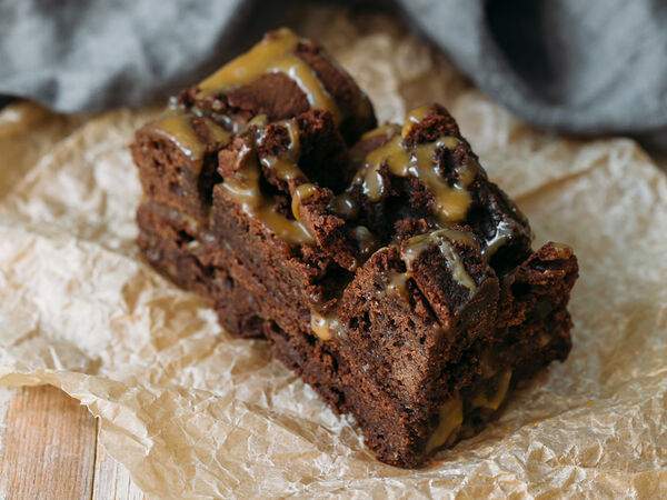 Кафе-пекарня Бенье - Брауни с карамелью