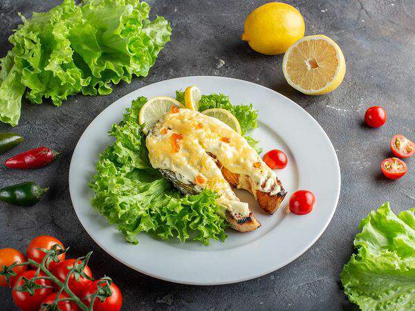 Шашлычок - Сёмга под белым соусом