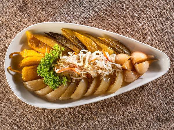 Самовар - Ассорти из домашних солений