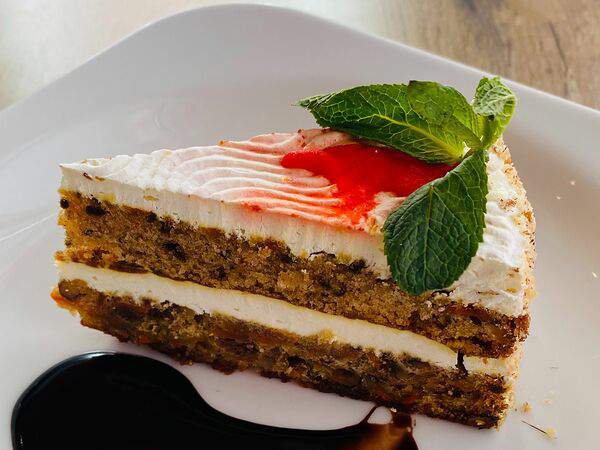 Ibis Kitchen - Морковный торт