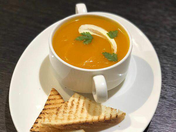 Грильяж - Суп-пюре из тыквы, моркови со сливками