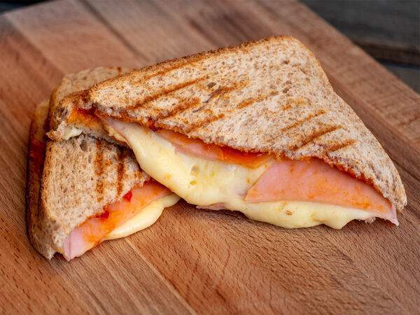 Лампа - Сэндвич с ветчиной и сыром