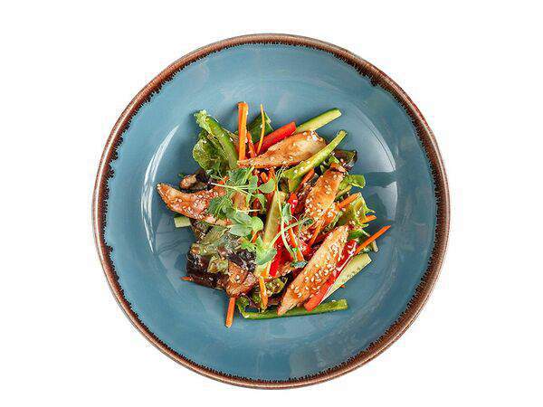 Меконг - Салат с Курицей в Соево-Кунжутном соусе