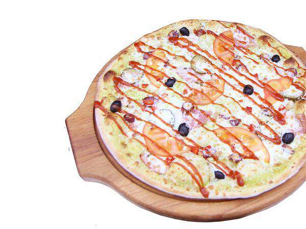 Карлсон - Пицца С курицей и баварскими колбасками 33 см