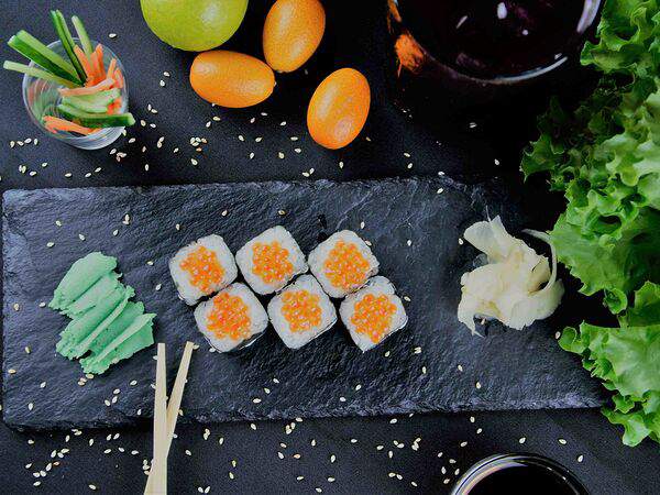 Burgerock - Маки с икрой и сыром