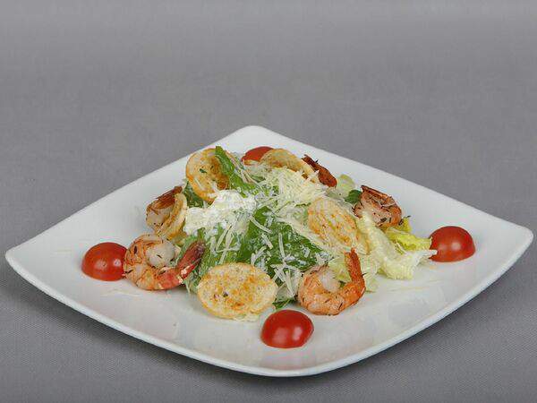 Гриль-Бар Лето - Салат Цезарь с креветками