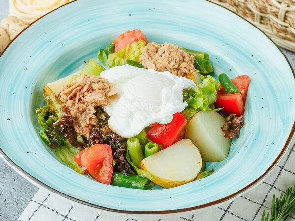 La Pasta - Салат Нисуаз с тунцом в масле