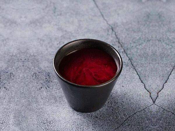 Дом Нино - Красный ткемали