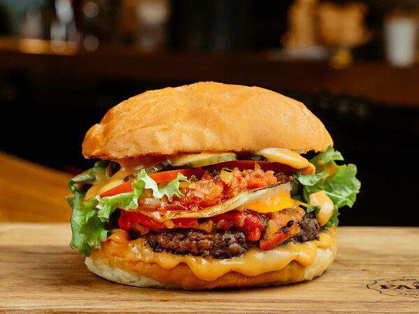 #FARШ - Бургер тетя из Барселоны