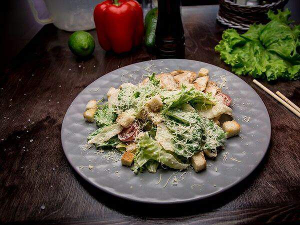 Cart Lounge - Салат Цезарь с курицей