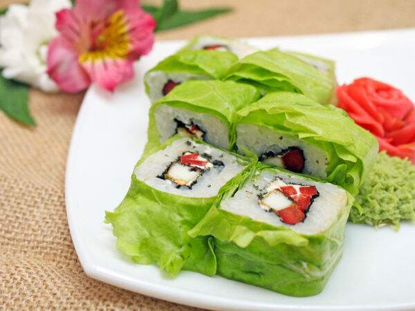 Кафе вегетарианской кухни Радхика - Ролл Острый