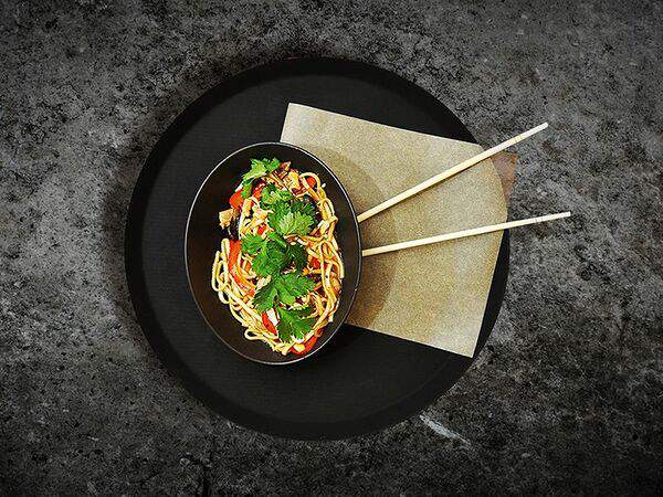 Papaya - Пшеничный удон с курицей и грибами шиитаке