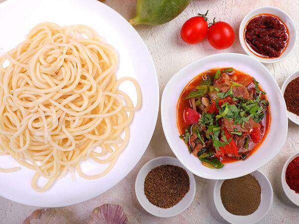 Navat - Гуйру лагман с телятиной