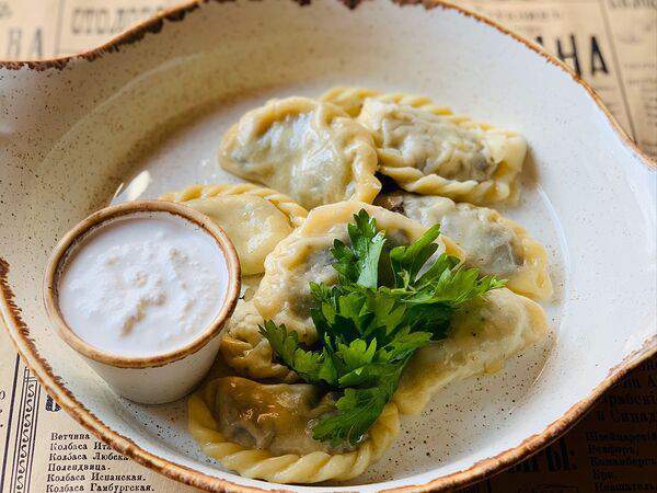 Кабинет - Вареники с грибами и картофелем