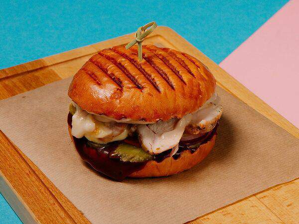 Бобы - Бургер с курицей