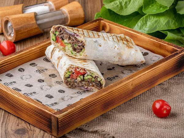 Leo shaverma and bar - Шаверма с говядиной Классическая