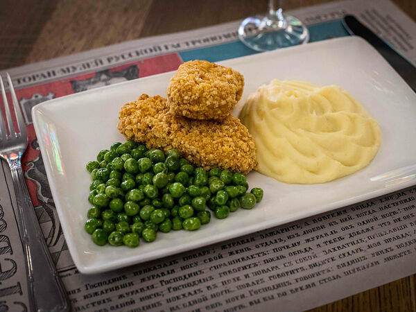 Гостевая изба - Натуральные котлетки из индейки с картофельным пюре