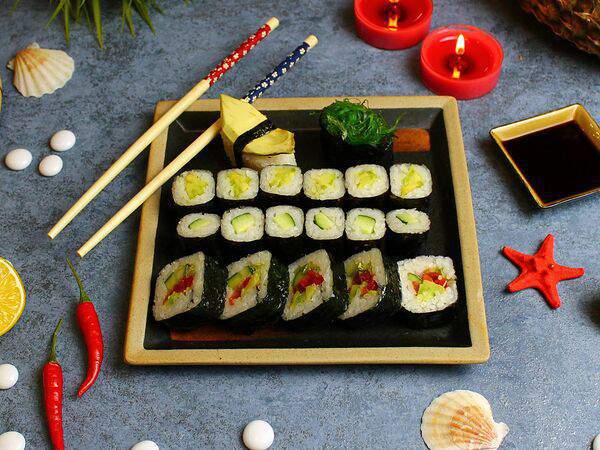 Может суши - Сет Busy