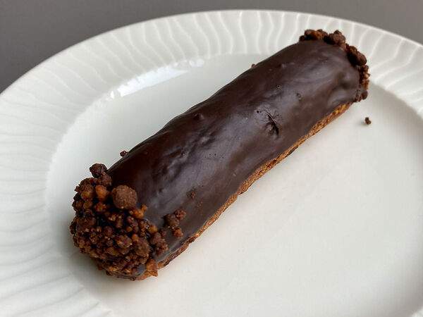 Золотой гребешок - Шоколадный эклер