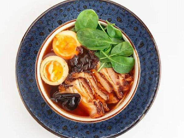 Меконг - Суп со cвинoй грудинкой и пшеничной лапшой