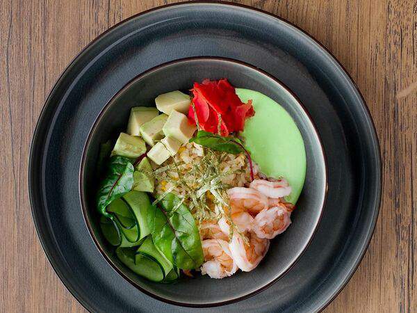 Maru - Поке с тигровыми креветками, авокадо и сладким соусом Васаби