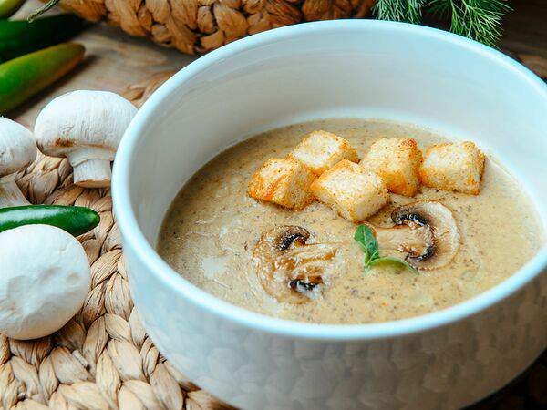 Hurma - Грибной крем-суп с трюфельным маслом