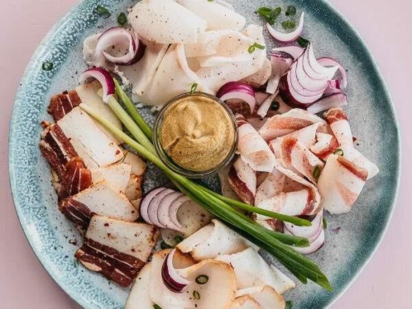 Причал - Домашнее сало