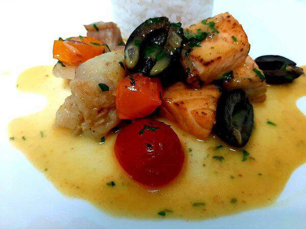 Бутик вкусной еды - Соте из лосося и трески