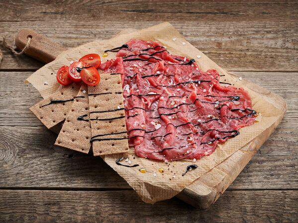 Стейк & Бургер Бургерная от Мираторг - Карпаччо из говядины