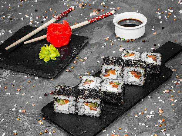 Суши Пати - Черный квадрат