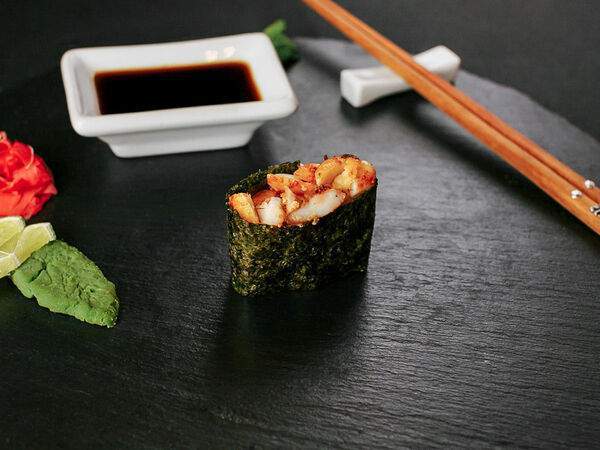 Terkin Gastro Pub - Гункан с креветкой