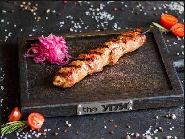 The Угли - Куриный шашлык в беконе