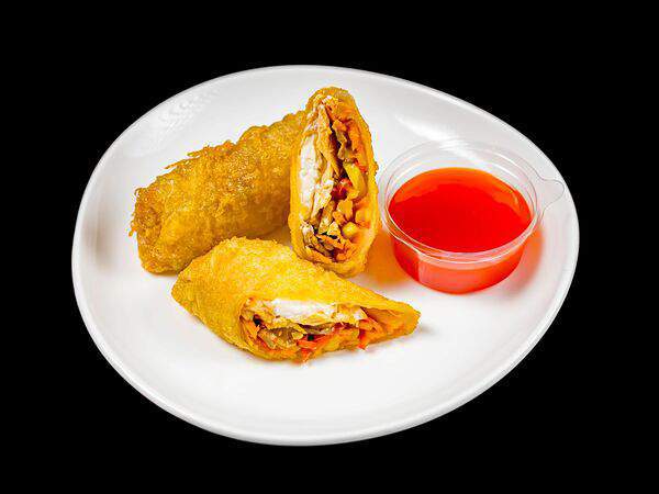 Wokmania - Спринг-ролл с цыпленком и овощами