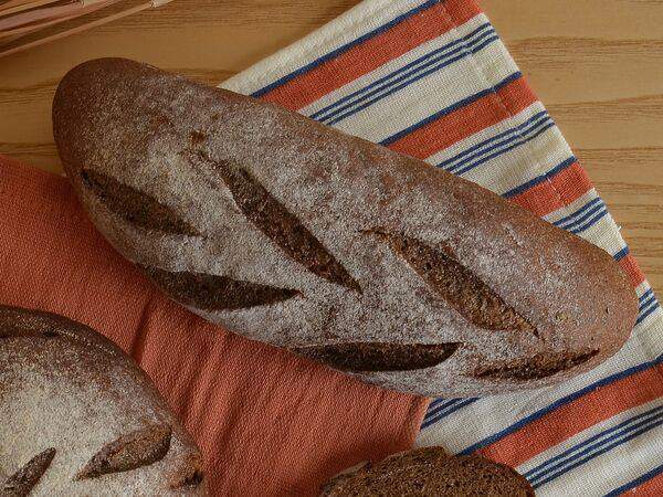 Кафе-пекарня Susser - Хлеб Ржаной с итальянскими травами