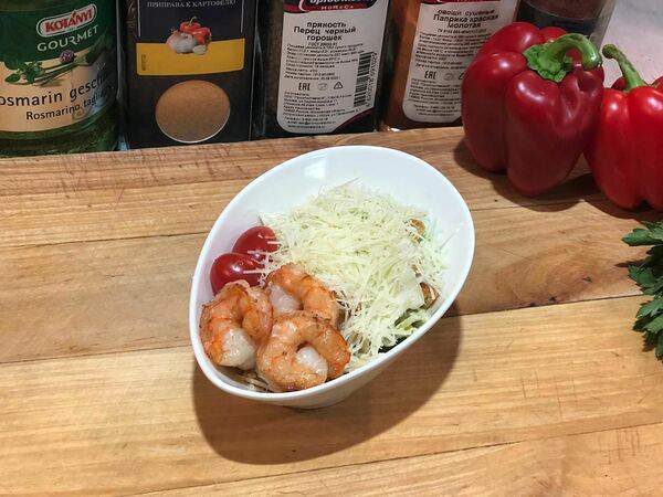 Mix Кухня - Салат Цезарь с креветкой