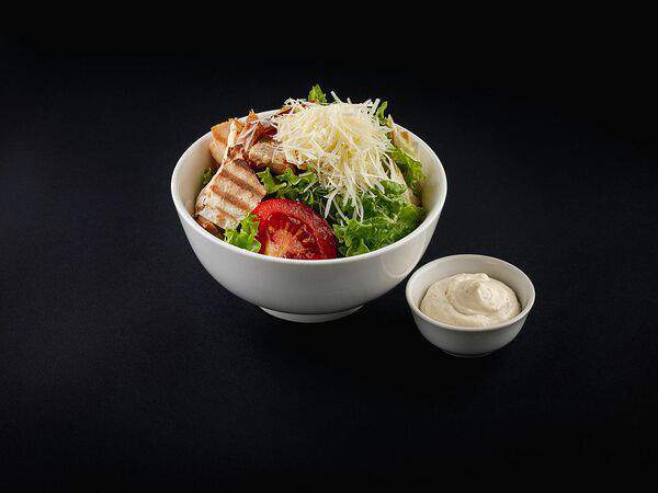 Мясоед - пицца и гриль - Салат Цезарь с курицей