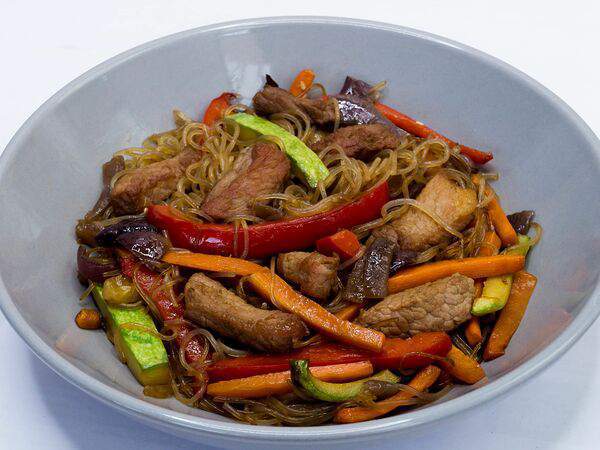 Good Wok - Фунчоза со свининой